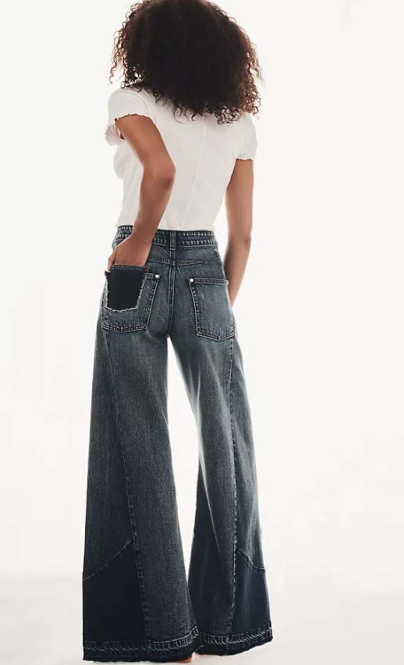 NWT Anthropologie Pilcro Darien 70s Paneled Wide-Leg Flare Jeans - 25 waist